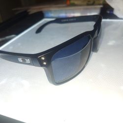 Oakley "Holbrook" Black  Sunglasses 🕶️