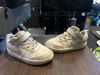 Nike And Vans Size 10