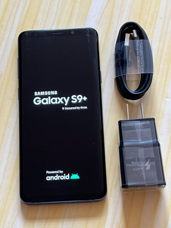 Samsung Galaxy S9+  Plus  , Factory Unlocked,  Excellent Condition 