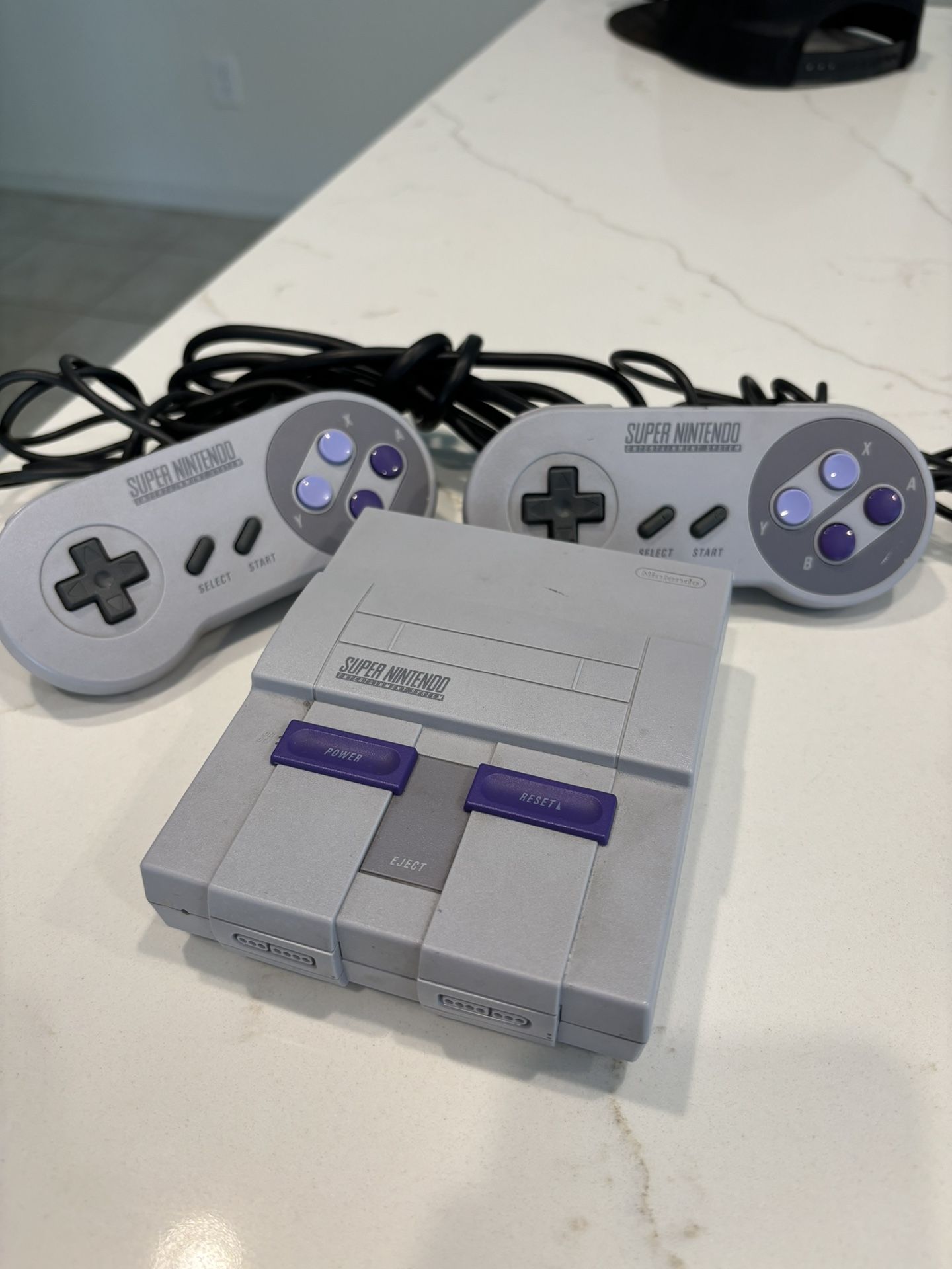 Super Nintendo With More Then 20 Games 