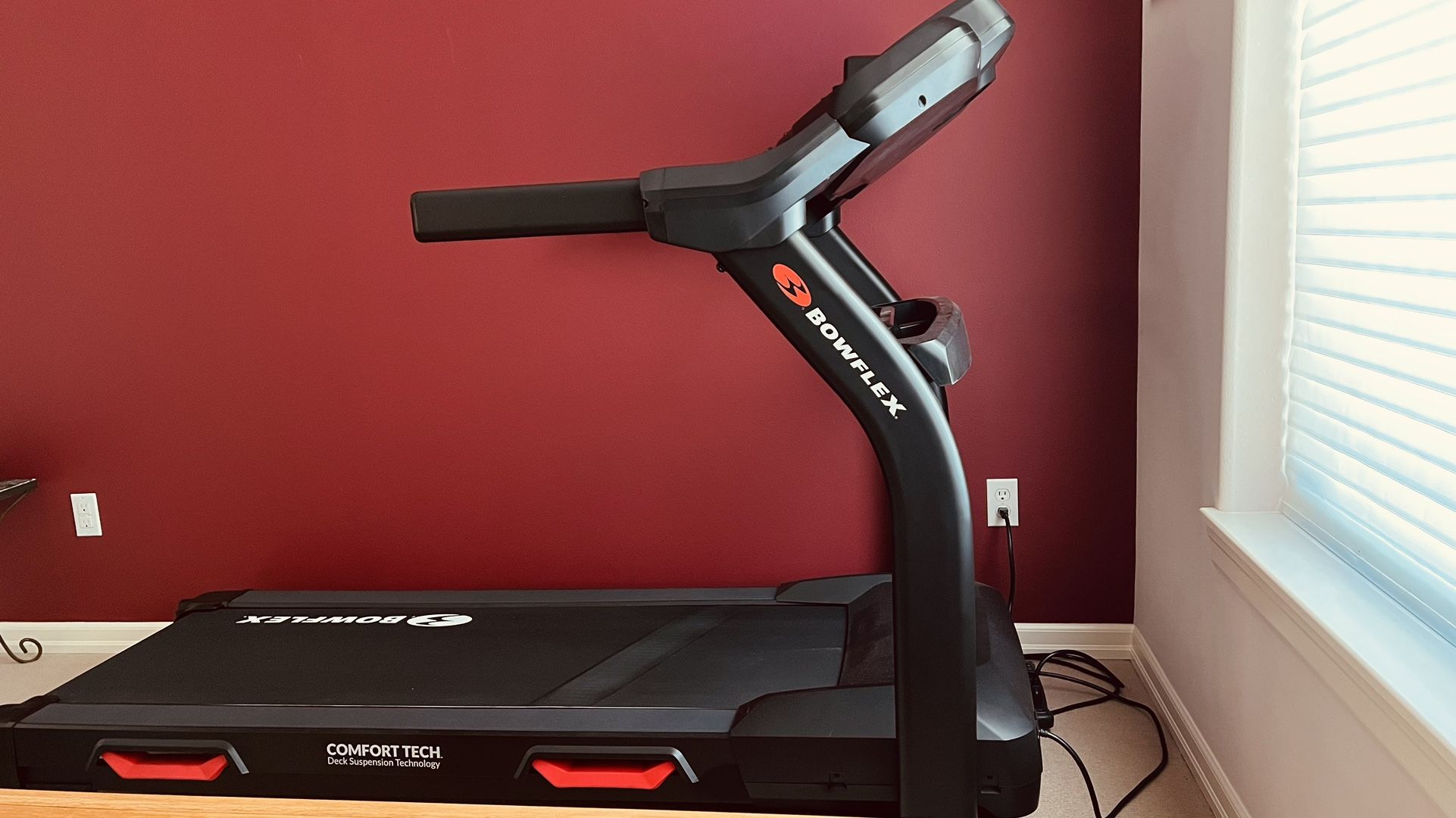 Bowflex BXT6 Folding Treadmill for Sale in Fox Island, WA OfferUp