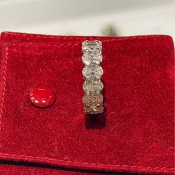 7.91 Ct Eternity gold Ring