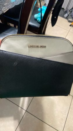 Michael Kors bag $25 only