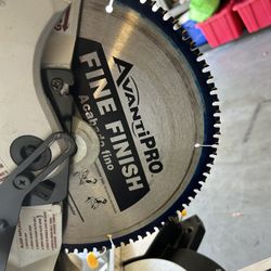 Chicago Electric 12” Miter Saw. 