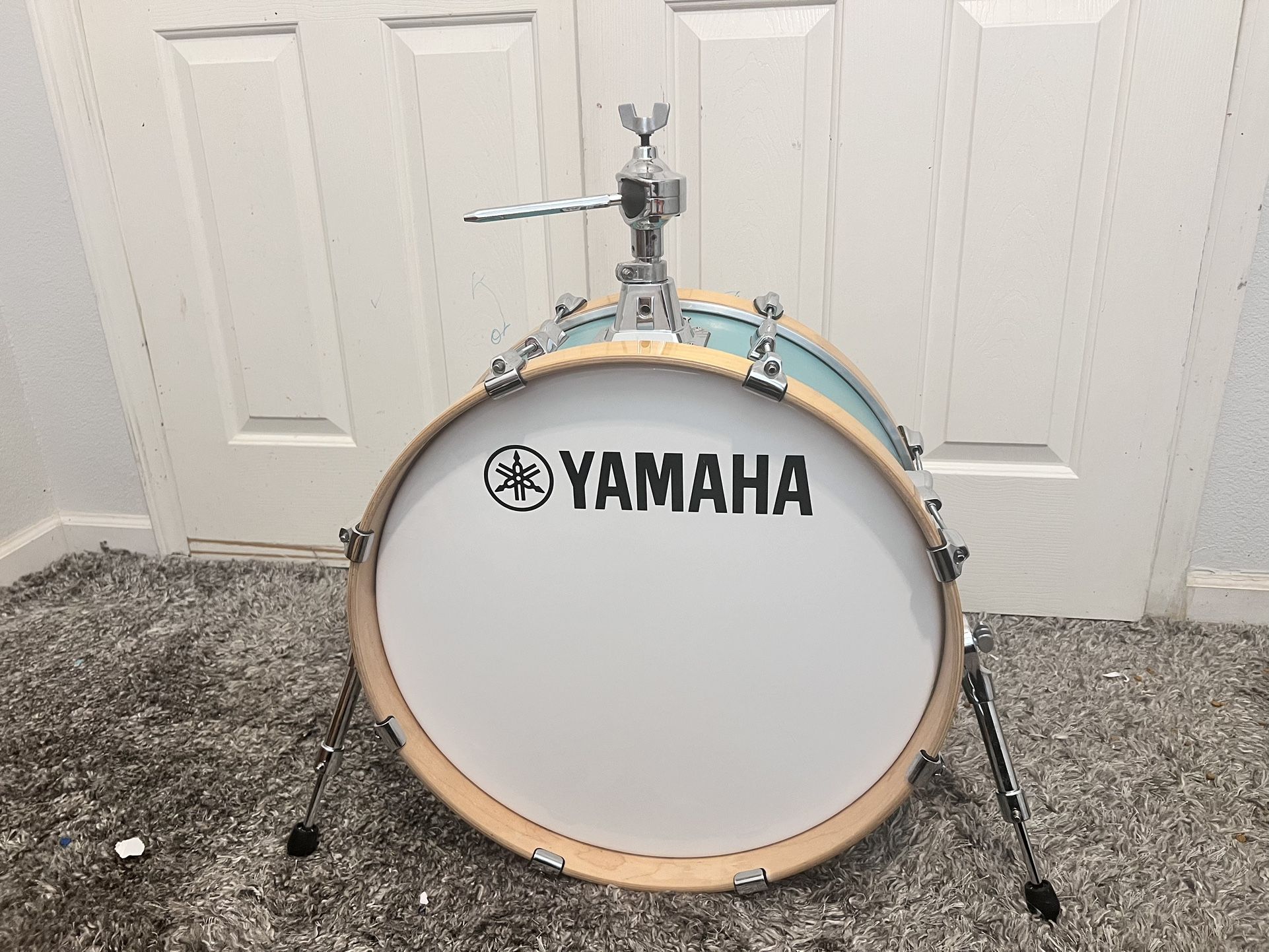 Yamaha 4 Piece Drum Set