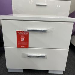Felicity 2-drawer Nightstand Glossy White