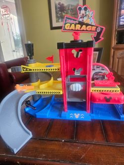 Mickeys garage