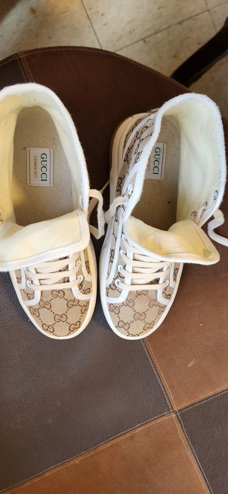 Gucci Shoes