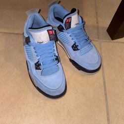 Jordan 4 University blue