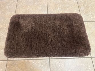 Large Brown Bathroom Bath Rug – 38.5" x 23"