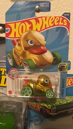 Hot Wheels Street Beasts Duck'd Car 139/250