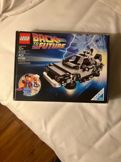 ALREADY BUILT 2013 Lego back to the future set