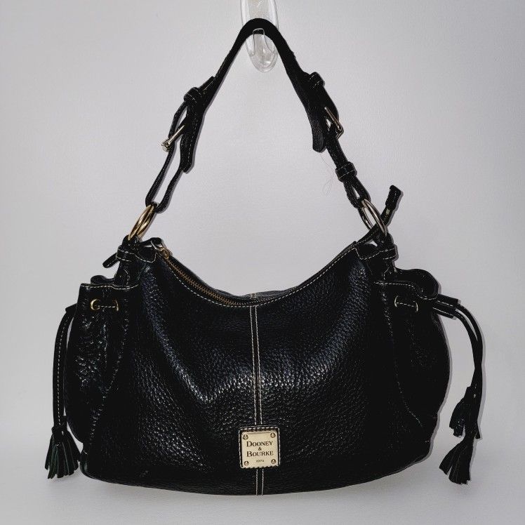 Dooney And Bourke Handbag