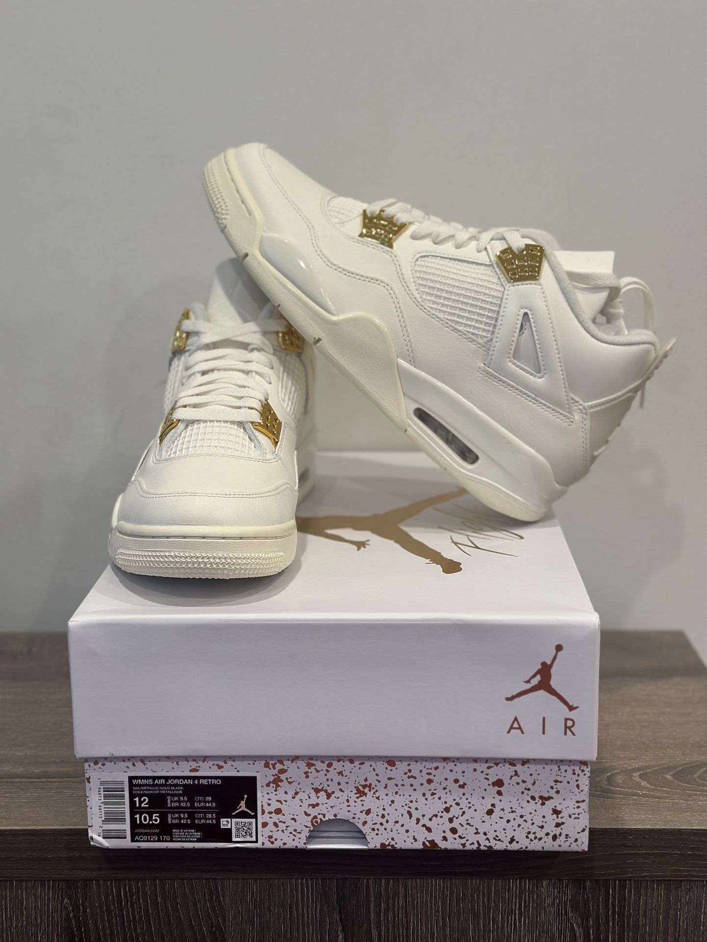 Jordan 4 Retro Metallic Gold Size 12W