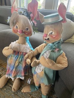 Giant Annalee 1970 Posable-bunnies