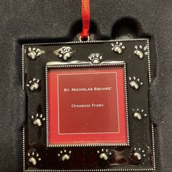 Doggie Christmas Frame Ornaments
