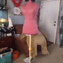 Sewing/Alterations Mannequin 