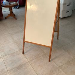 Magnetic  Folding  2 Sided Display/message Board