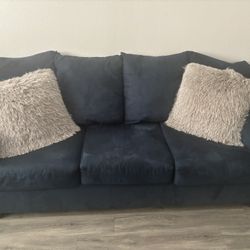 Sofa and loveseat 