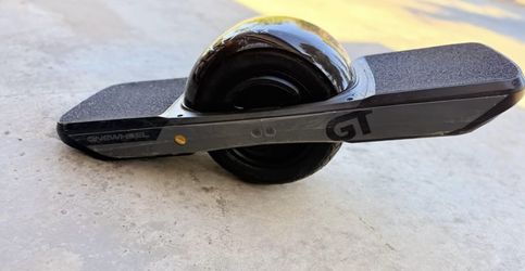 Onewheel GT - Like New - Barely Used