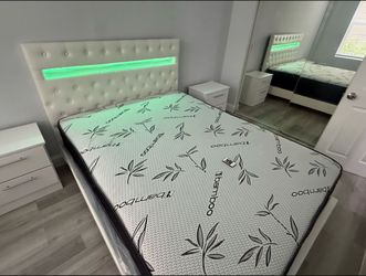 Bedroom Set.  Stylish And Comfort For Your Home! - Juego de cuarto ¡ Estilo y comodidad para su hogar!