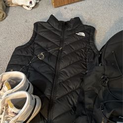 North face Women Vest Size Small