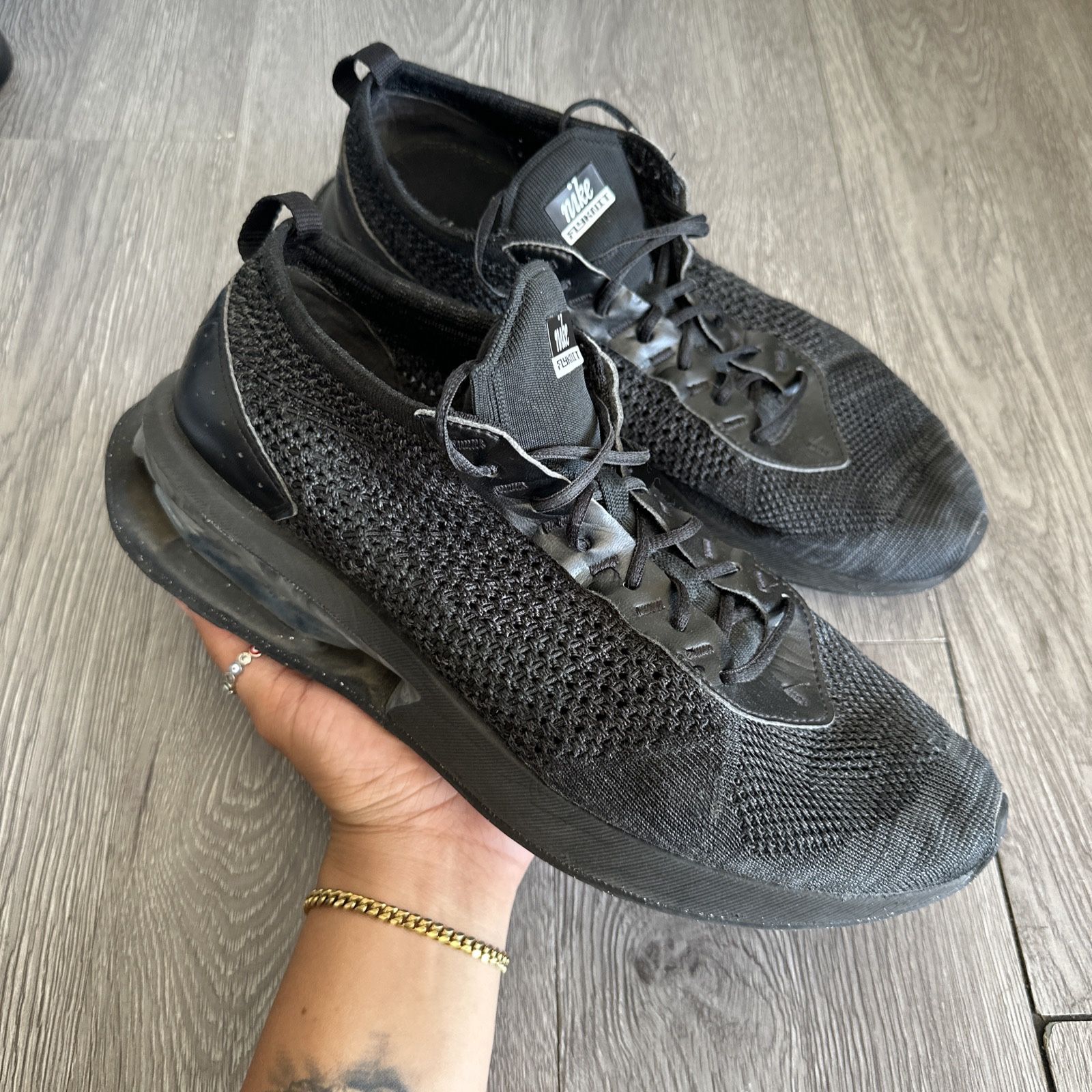 Nike Air Max Flyknit Racer TRIPLE BLACK ANTHRACITE Sneakers  display picture 1