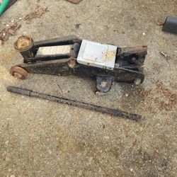 Price Is Firm.. 4,000 Lb Car Jack
