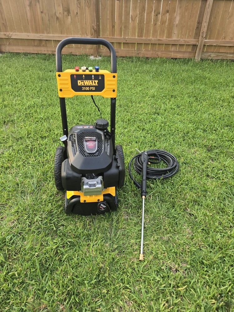 Pressure Washer Dewalt 3100 Psi 2.5gpm Like New $315 Firm Price/como Nuevo Trabajando Bien $315 Firme Precio