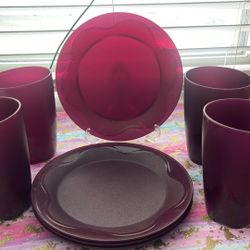 Tupperware Shearling Ekegant Set