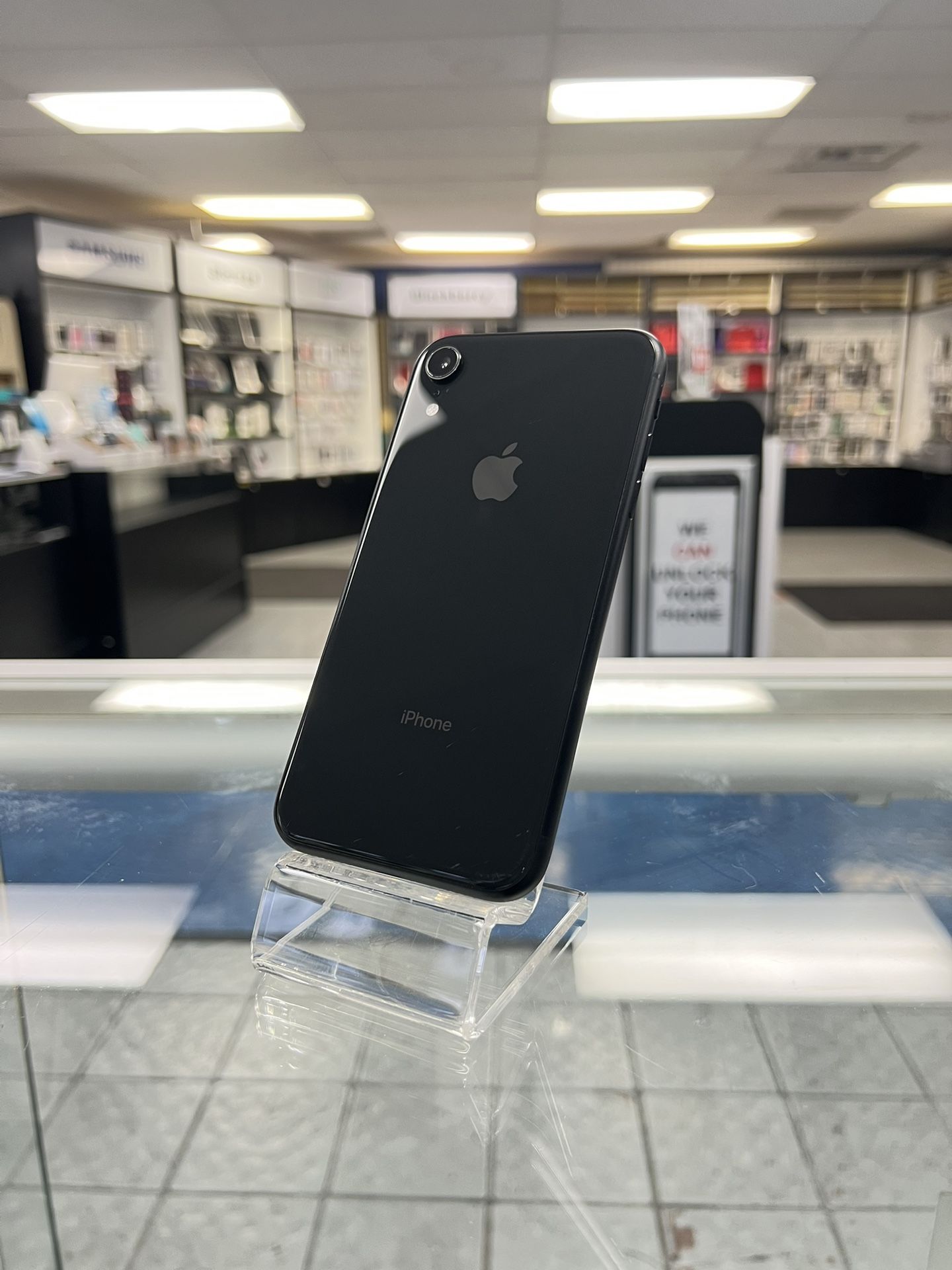 iPhone XR 64GB Unlocked 
