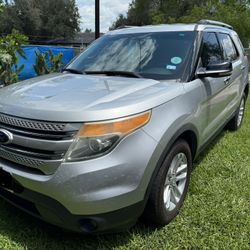 2013 Ford Explorer
