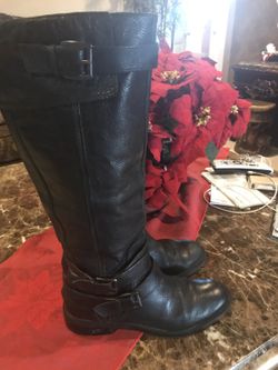 Black boots
