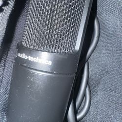 Audio Technica  AT 2035 Microphone 