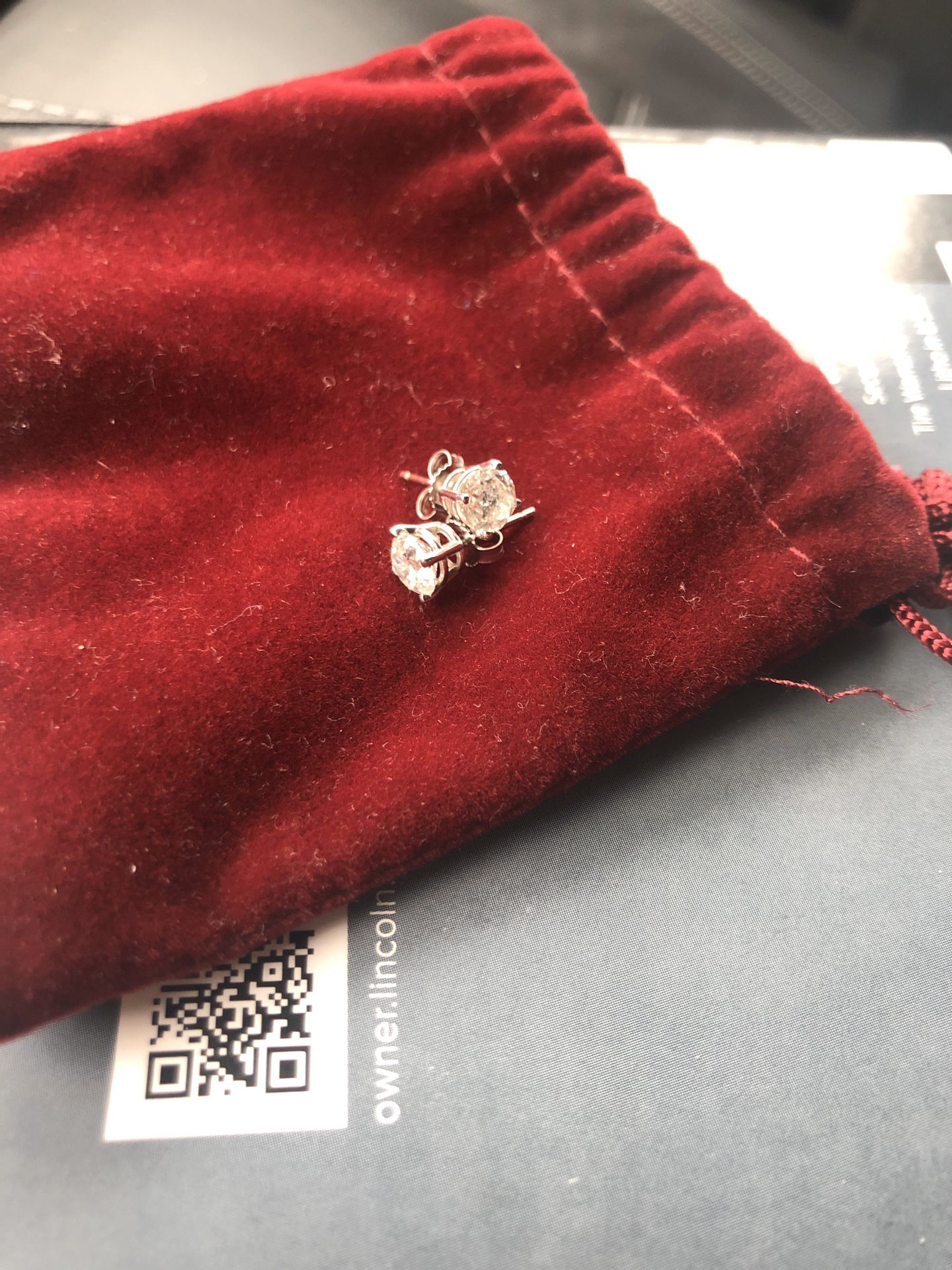 1.5 carat round Diamond Earrings 14k white gold setting- H1 I2