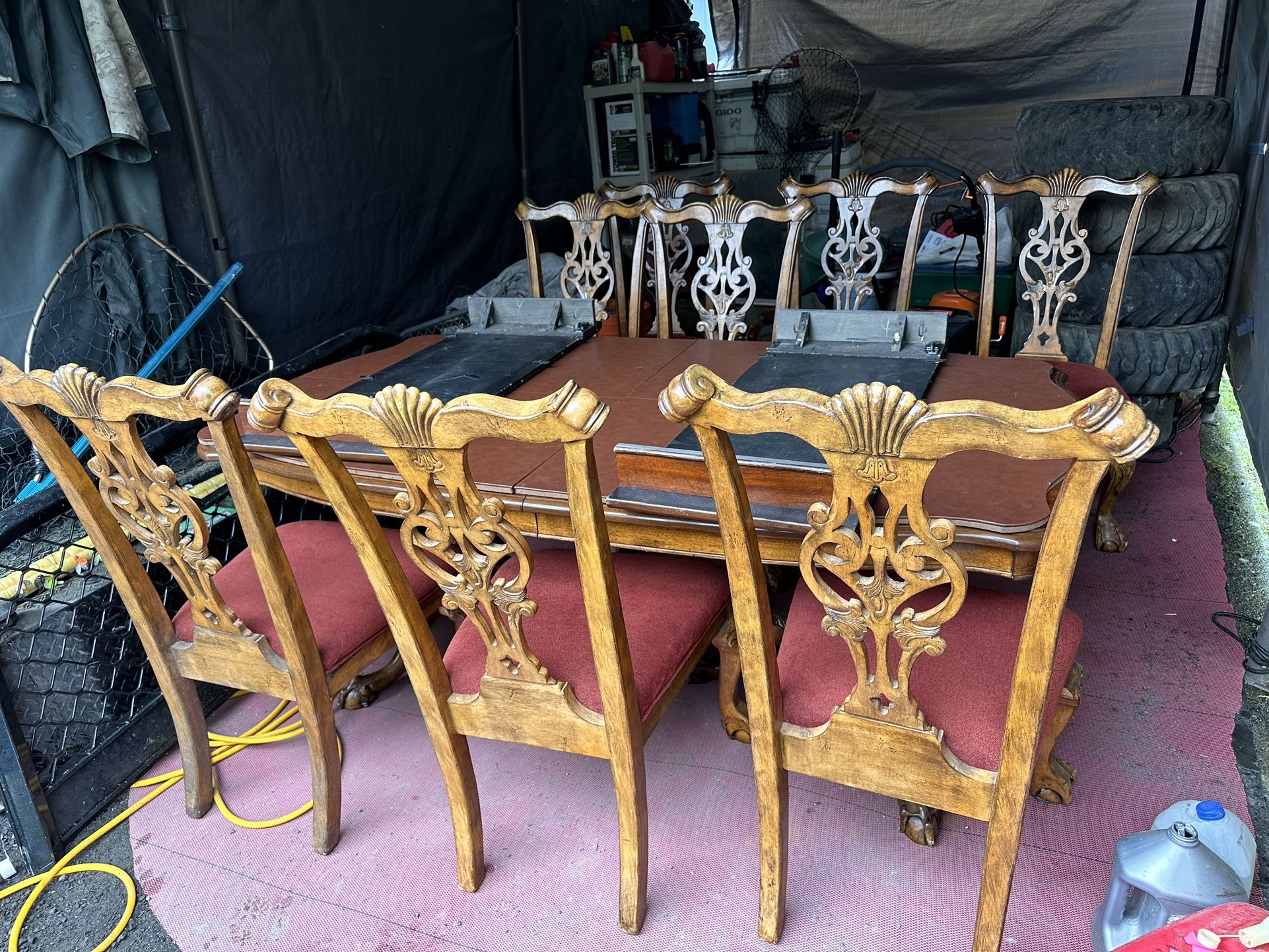 Victorian Table And Chairs. 