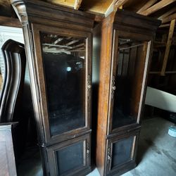 Nice Entertainment Center 