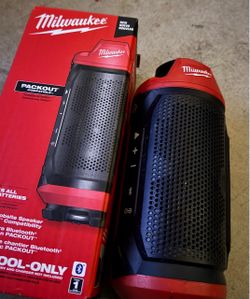 Milwaukee m12 speaker