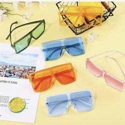 Women Sunglasses 💚💛❤️