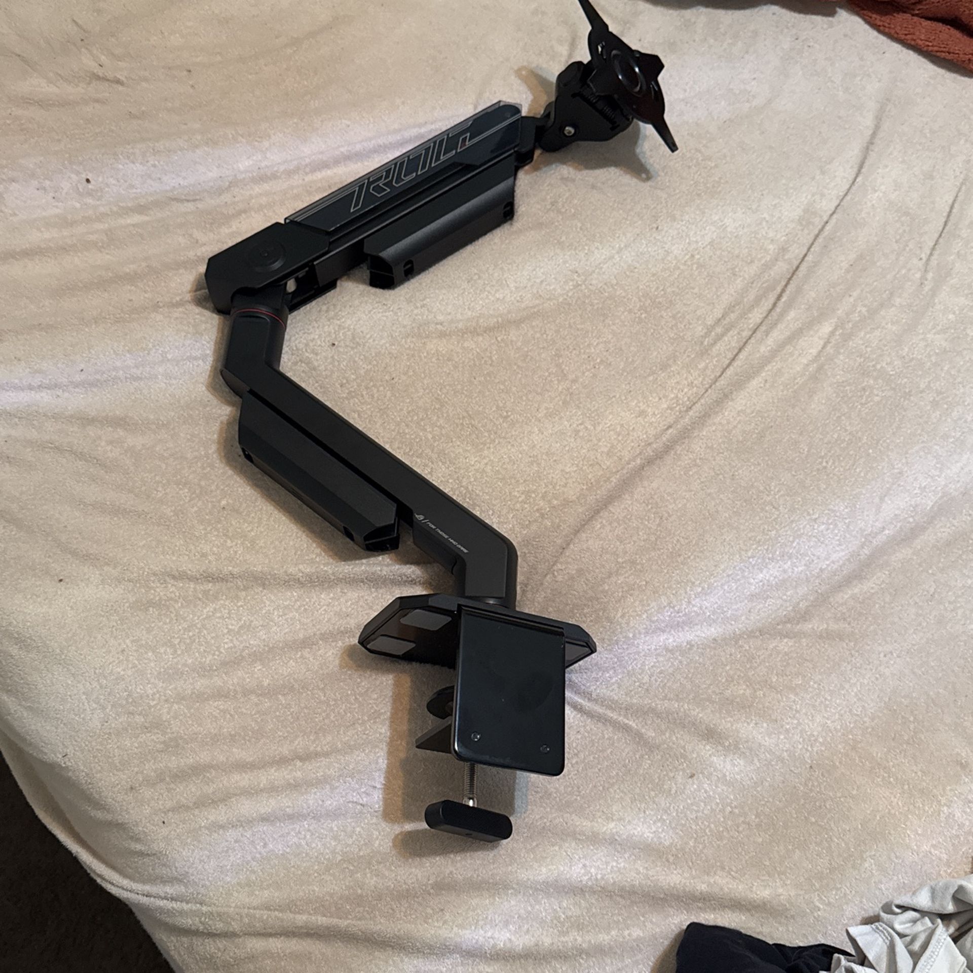 ASUS Rog Ergo Monitor Arm Aas01