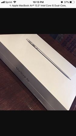 BRAND New ( Never Used) Apple MacBook Air 13.3