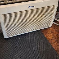 Amana Window Air Conditioner