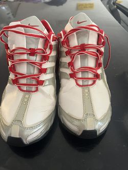 Nike Shox Navina Metallic Platinum 