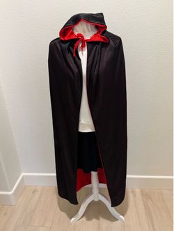 Costume/Halloween  Reversible Long Hooded Cape Unisex for Adult/Young Adult. 45” Long   Black and Red