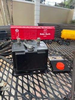 Antique Lionel Train w/Transformer Controlle