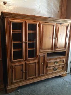 Entertainment cabin 65”widthx24”depthx60”height