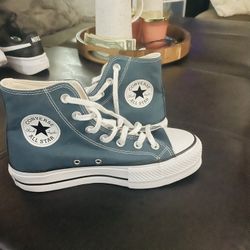 Woman’s Platform Converses