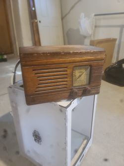 Vintage Antique Radio