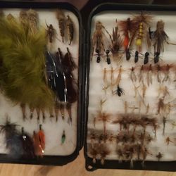 90 Fishing Flies 