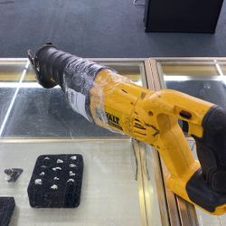 DeWalt Reciprocating Saw (Tool Only)